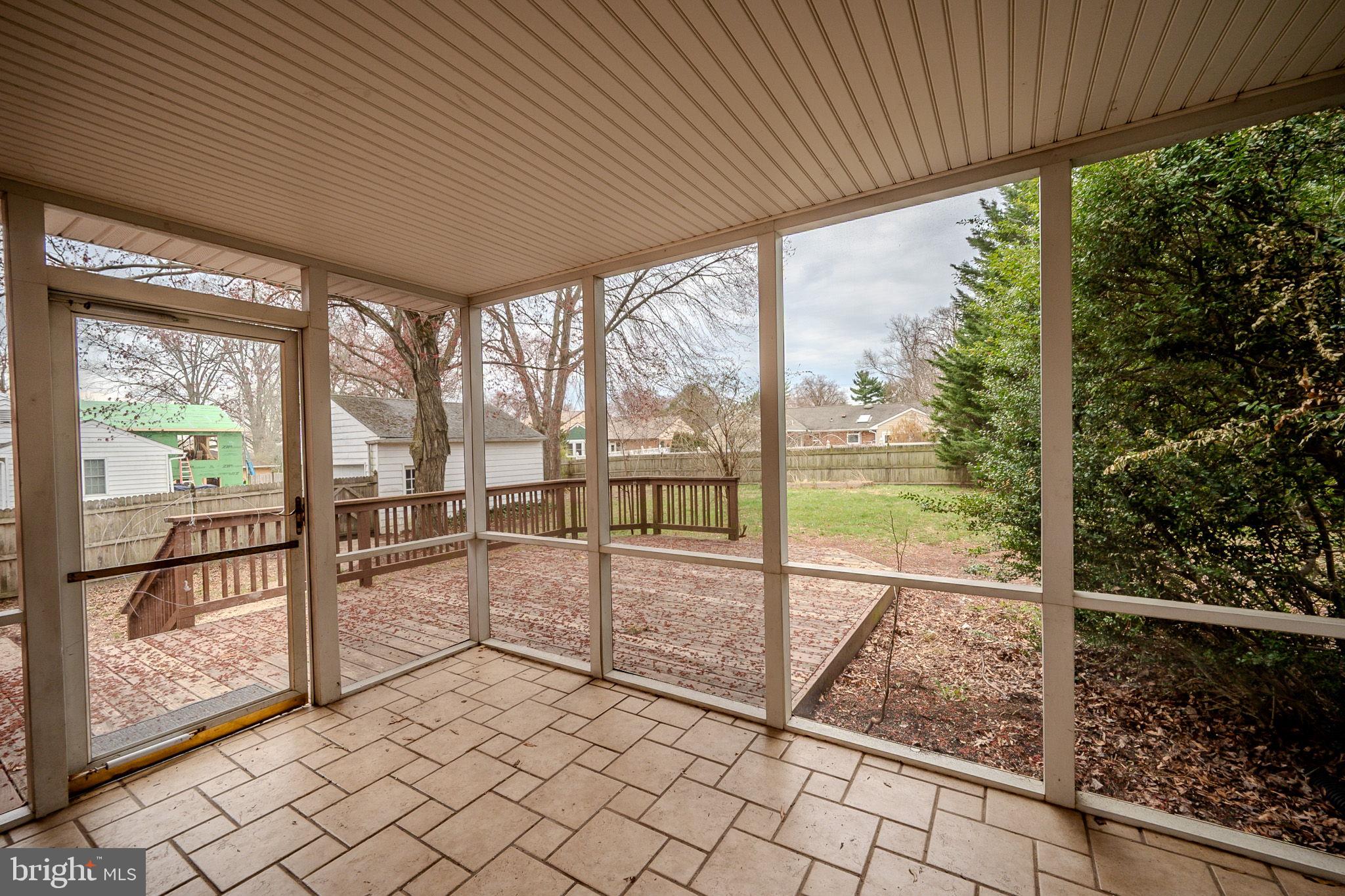 206 Cheltenham Road Newark, DE 19711 - Photo 27 of 30 Screened Porch