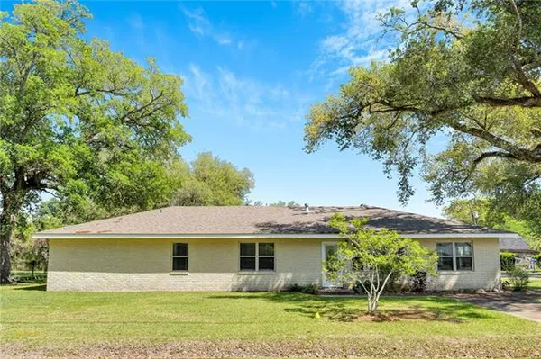 $275,000 | 243 River Oaks Drive, Luling, LA 70070