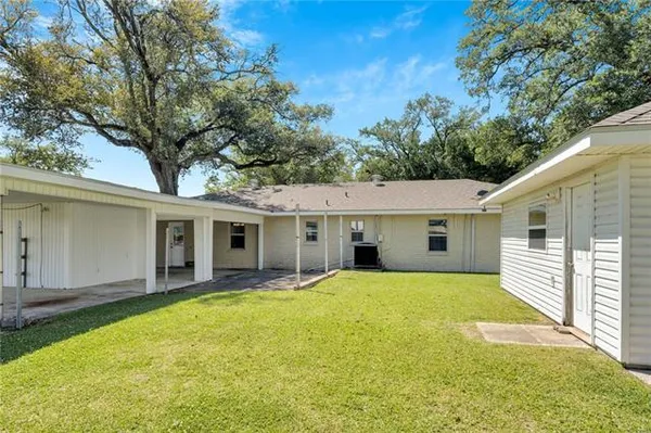 $275,000 | 243 River Oaks Drive, Luling, LA 70070