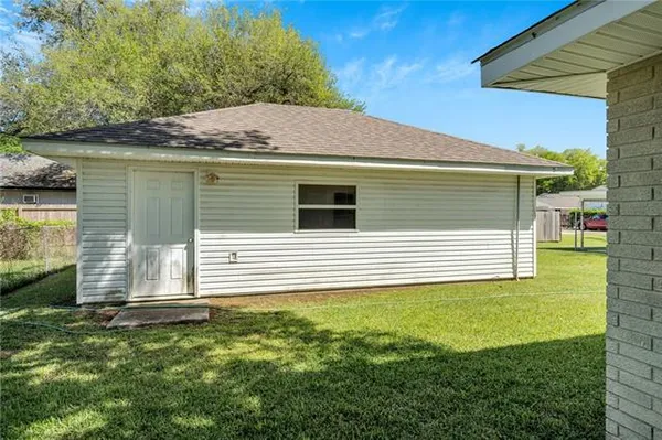 $275,000 | 243 River Oaks Drive, Luling, LA 70070