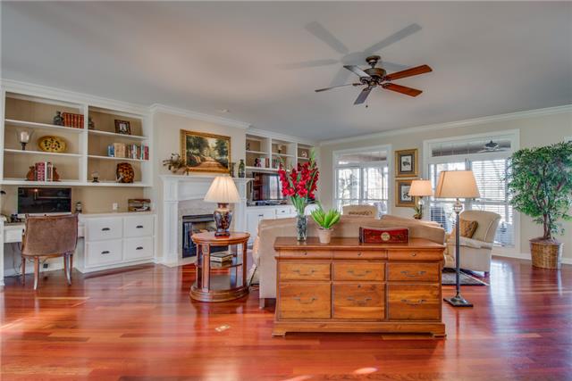 140 Eagle Pointe Springfield, TN 37172 - Photo 3 of 20 Gallery Image 3