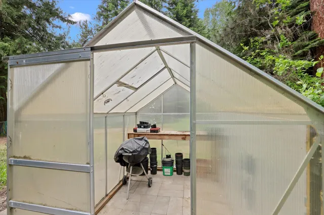 $549,000 | 4262 Aspen Hill Way, Clayton, WA 99110