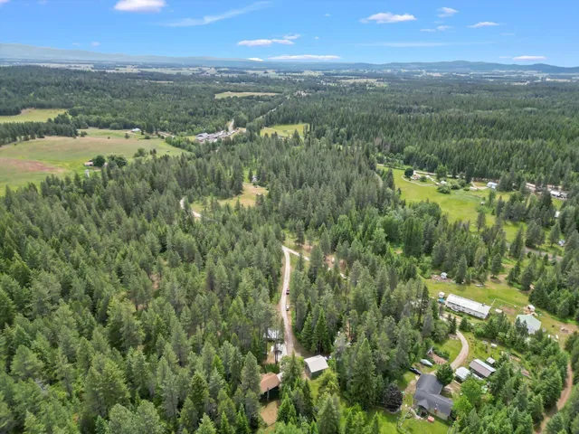 $549,000 | 4262 Aspen Hill Way, Clayton, WA 99110