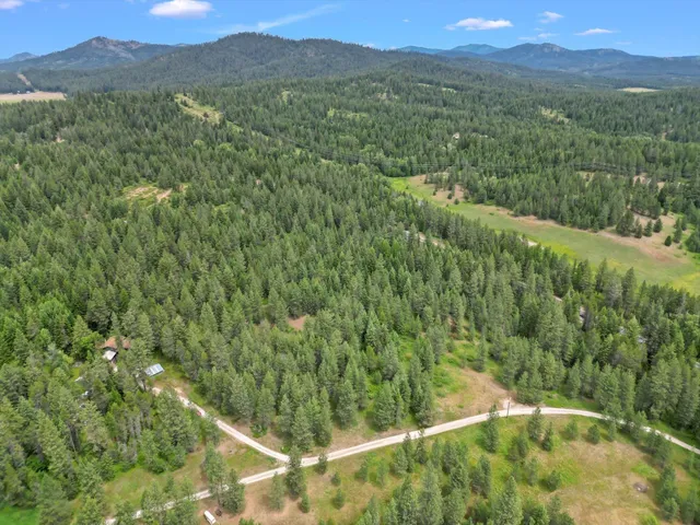 $549,000 | 4262 Aspen Hill Way, Clayton, WA 99110