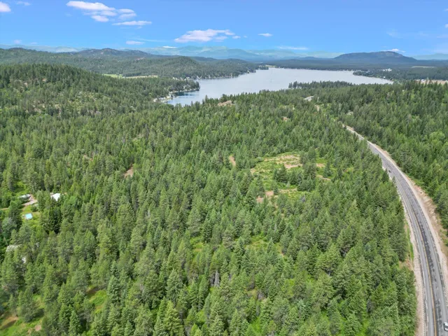 $549,000 | 4262 Aspen Hill Way, Clayton, WA 99110