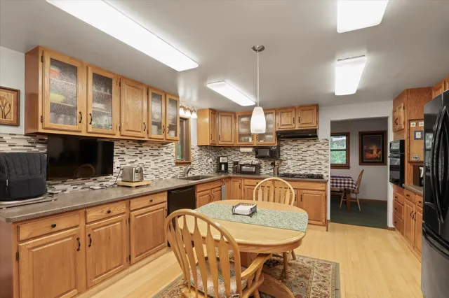 $549,000 | 4262 Aspen Hill Way, Clayton, WA 99110