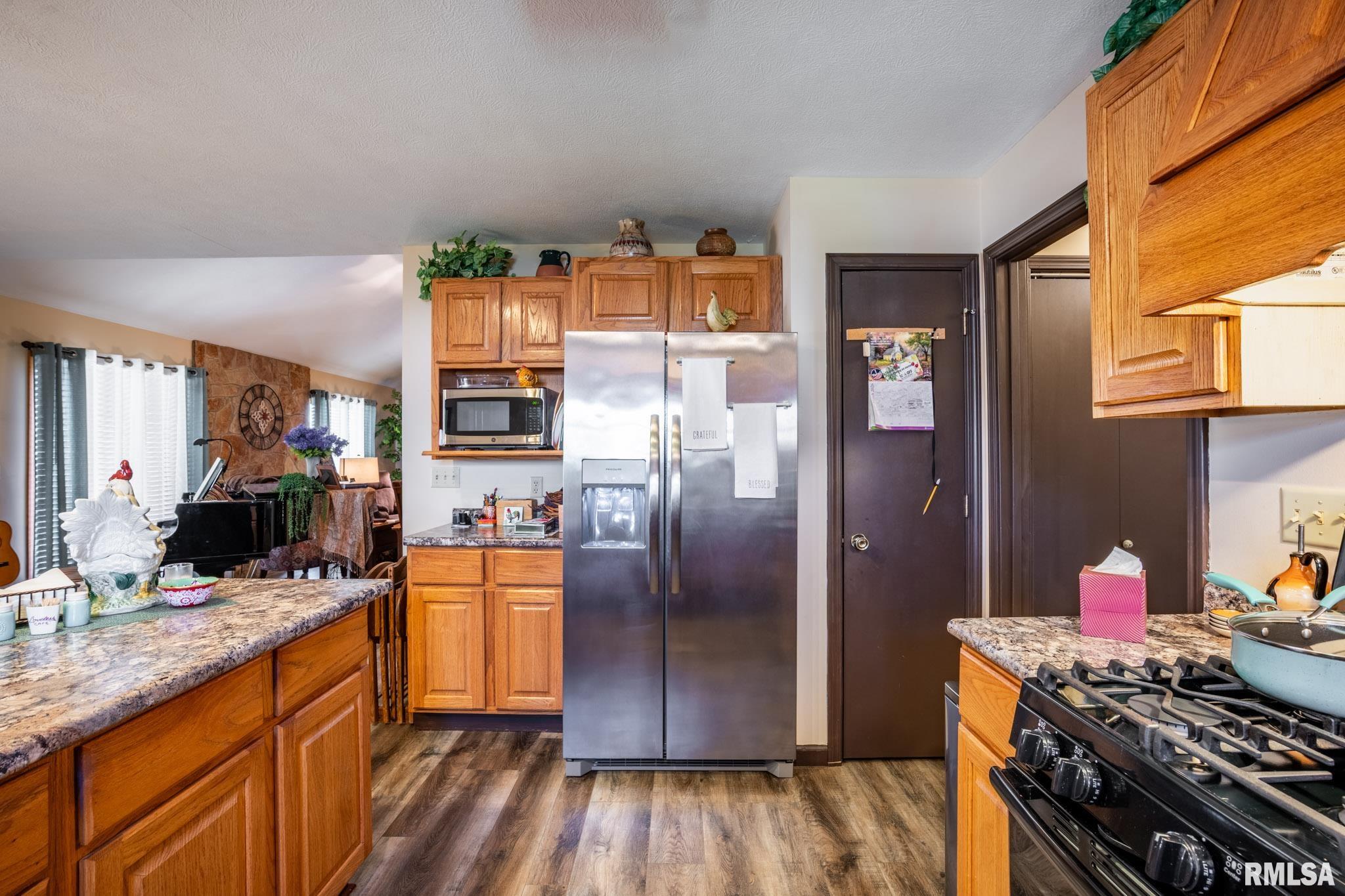 3012 Hickory Ridge Drive Herrin, IL 62948 - Photo 15 of 41