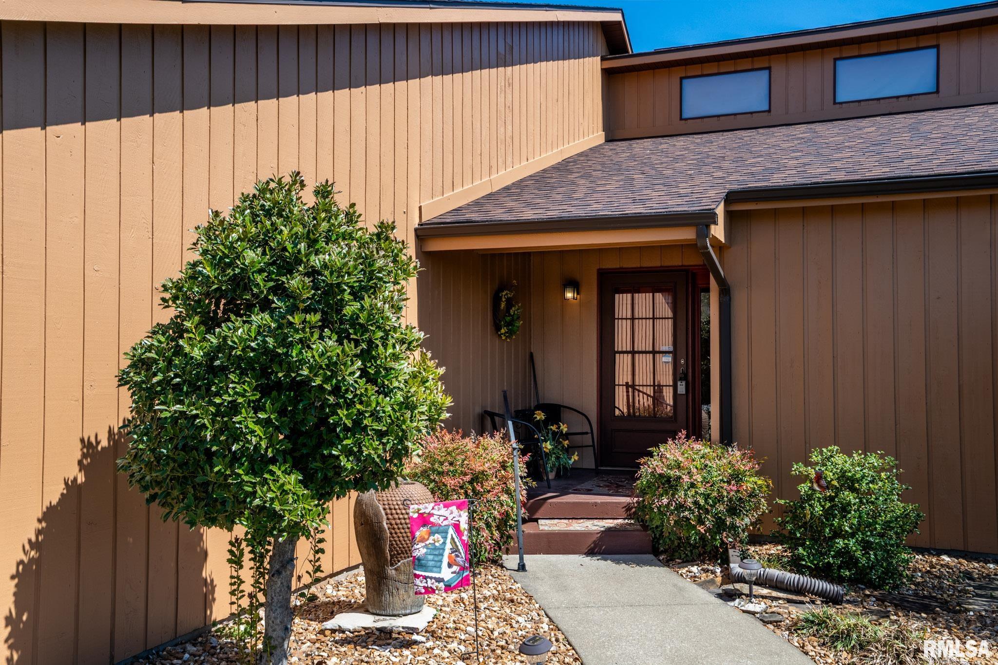 3012 Hickory Ridge Drive Herrin, IL 62948 - Photo 8 of 41