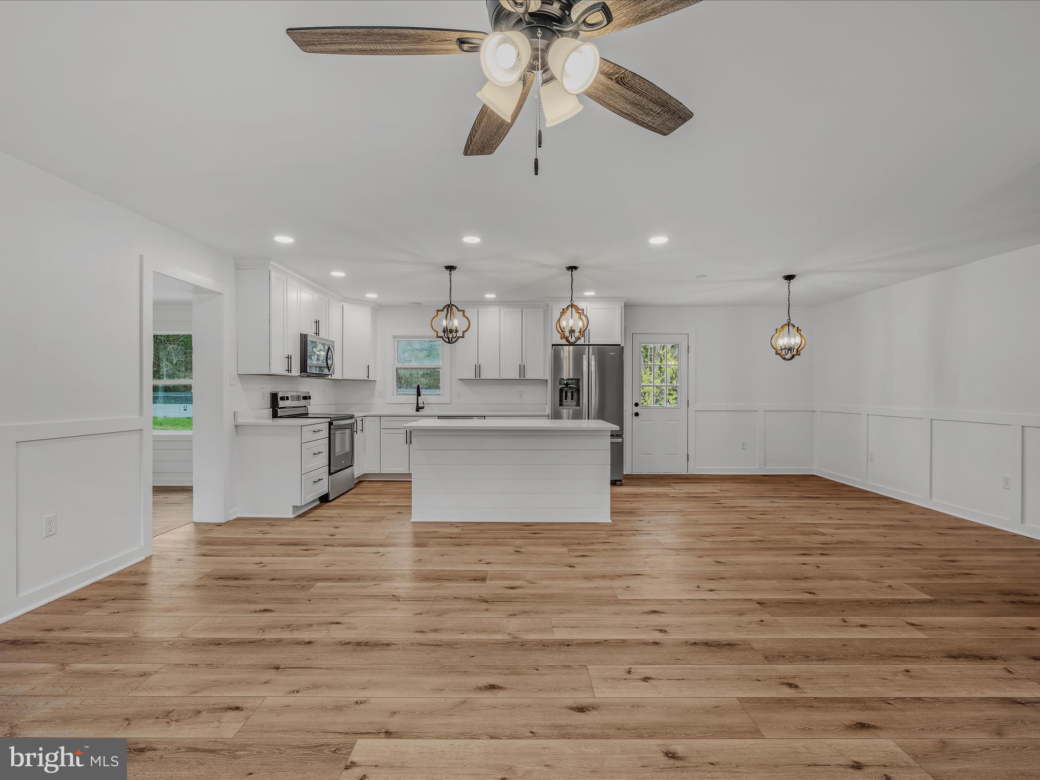 89 Morgan Grove Road Shepherdstown, WV 25443 - Photo 20 of 68 Living Room to Kitchen