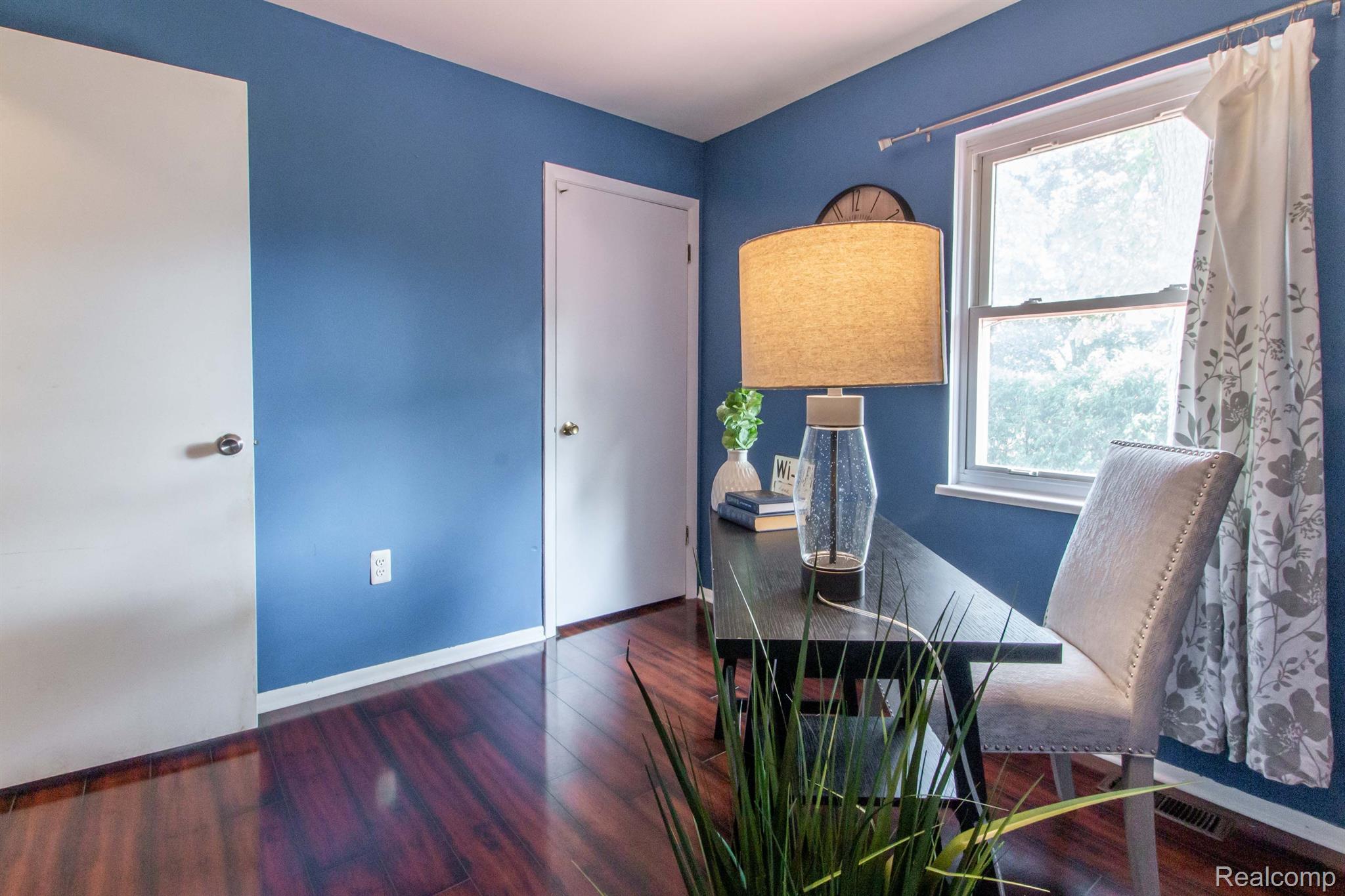 22582 Winfield Road Novi, MI 48375 - Photo 20 of 31 Gallery Image 20