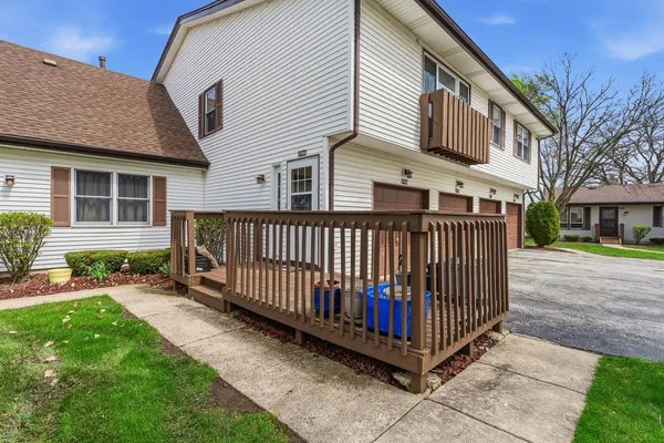 $210,000 | 7744 West Kenton Court, Unit 7744, Frankfort, IL 60423