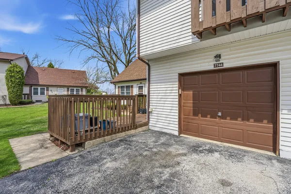 $210,000 | 7744 West Kenton Court, Unit 7744, Frankfort, IL 60423