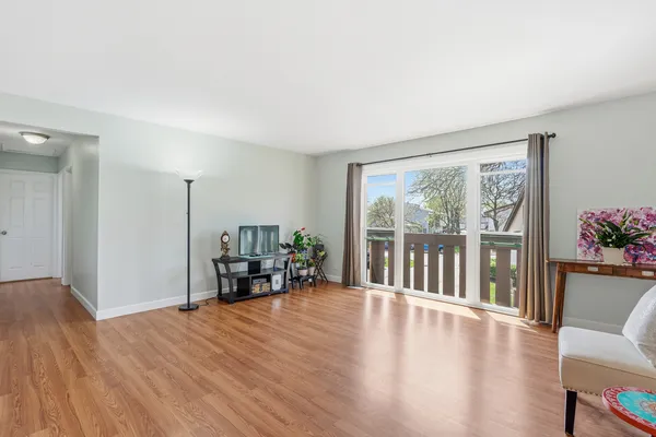 $210,000 | 7744 West Kenton Court, Unit 7744, Frankfort, IL 60423
