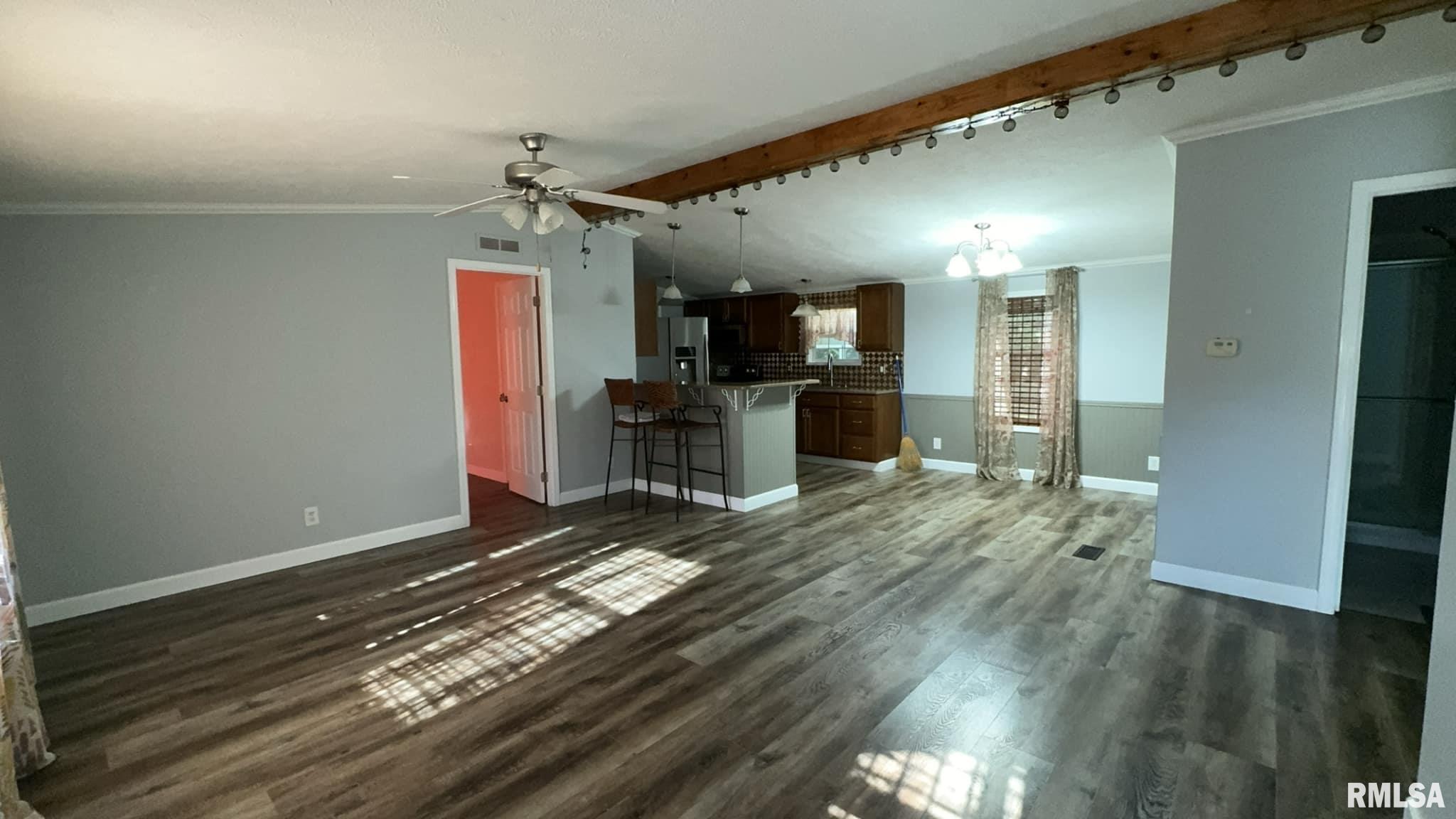 7597 St Joseph Road Benton, IL 62812 - Photo 14 of 16 Gallery Image 14