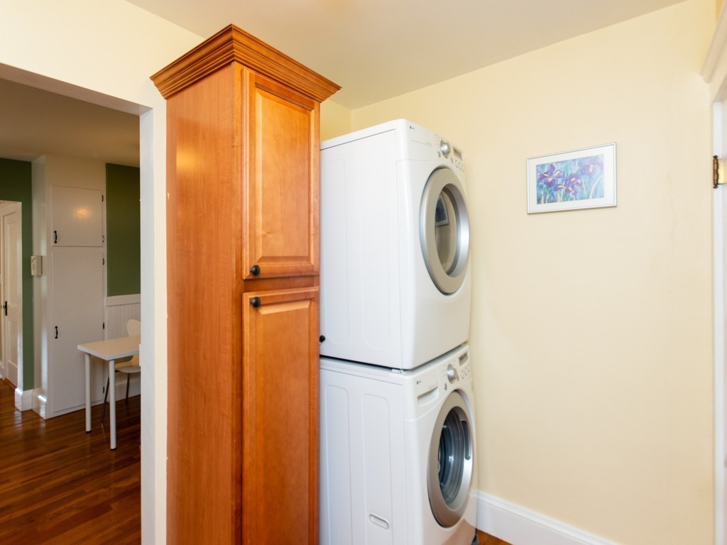 30 Sterling Road, Unit 2 Waltham, MA 02451 - Photo 15 of 23 Gallery Image 15