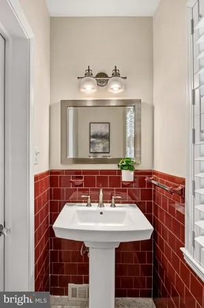 $700,000 | 5409 St Albans Way, Baltimore, MD 21212