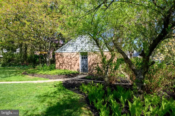 $700,000 | 5409 St Albans Way, Baltimore, MD 21212