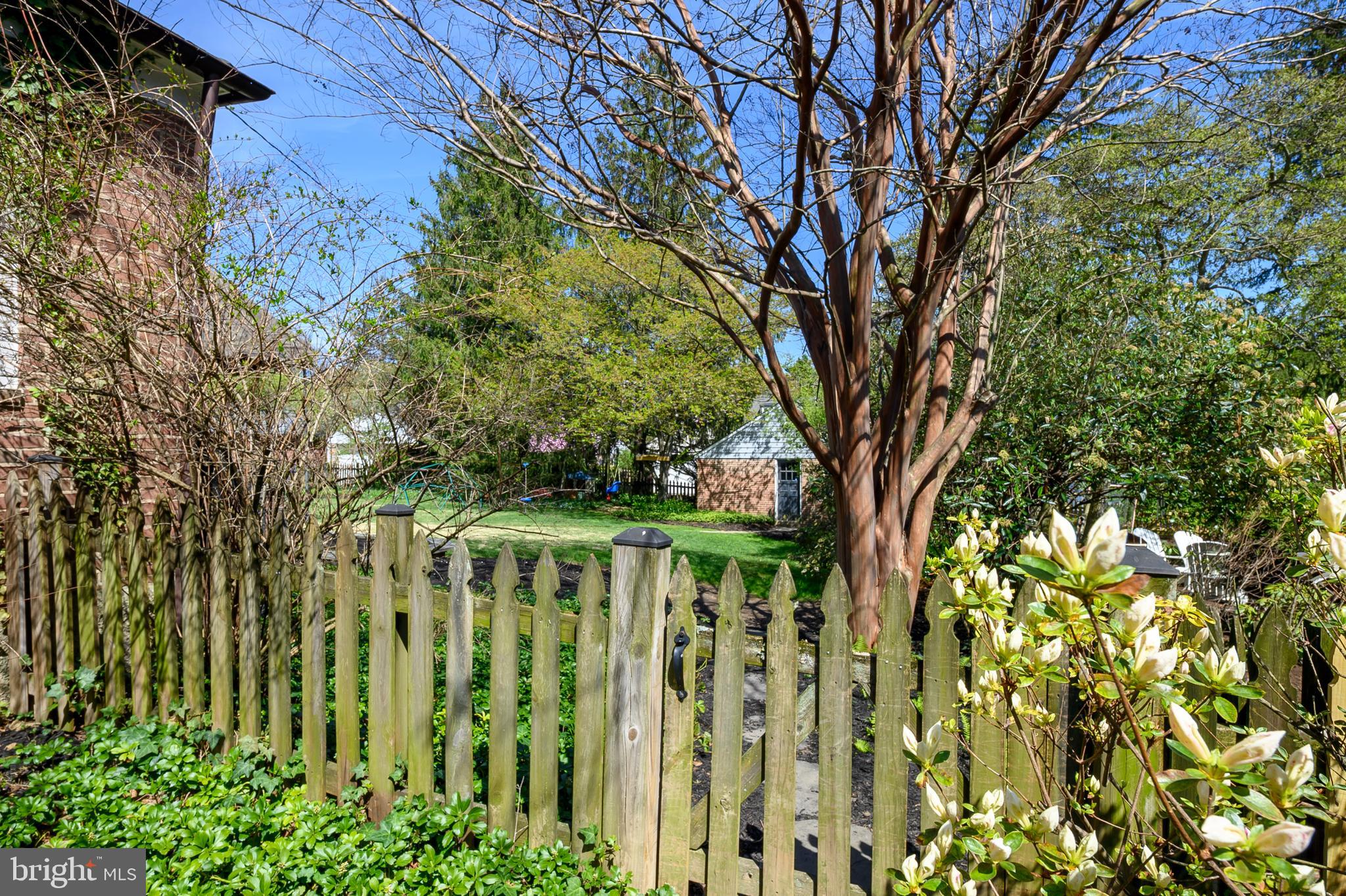 5409 St Albans Way Baltimore, MD 21212 - Photo 5 of 48