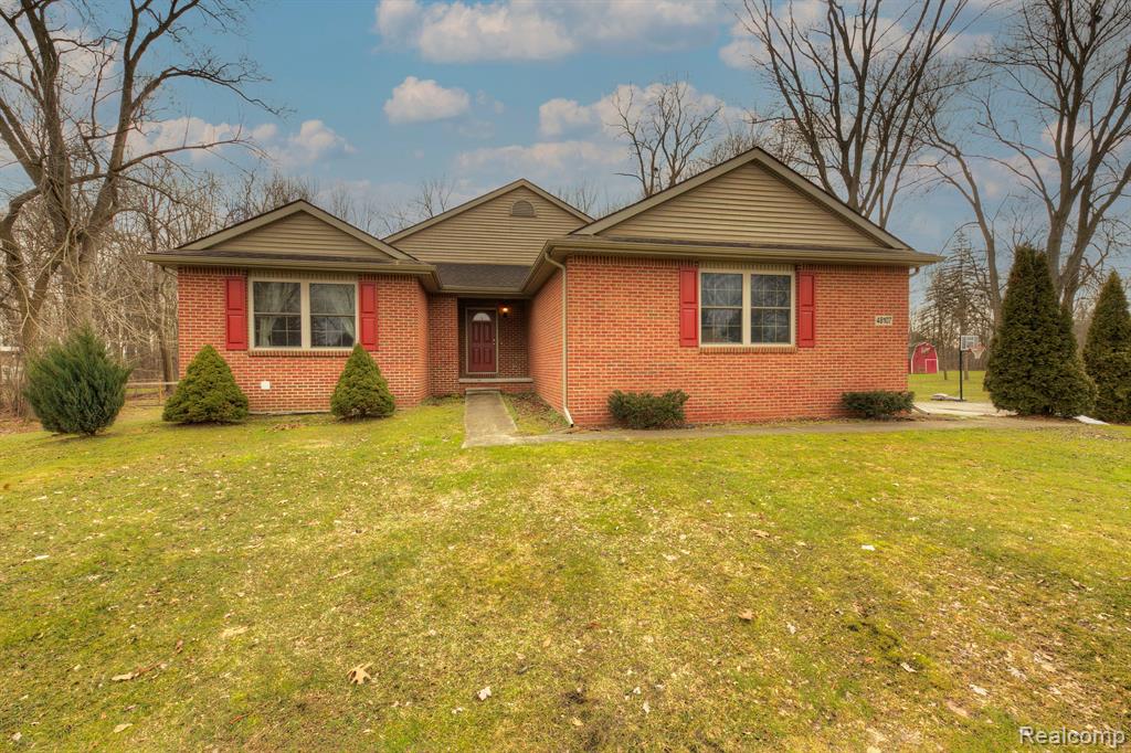 48107 Hanford Road Canton, MI 48187 - Photo 2 of 60