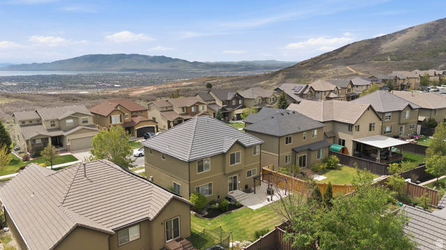 2007 Fielding Hill Lane Draper, UT 84020 - Photo 54 of 83 Expansive elevated neighborhood featuring a range of single-family residences with tile roofs and stucco exteriors