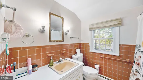 $375,000 | 74 South Fairfield Drive, Dover, DE 19901