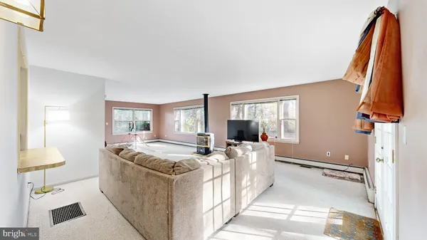 $375,000 | 74 South Fairfield Drive, Dover, DE 19901