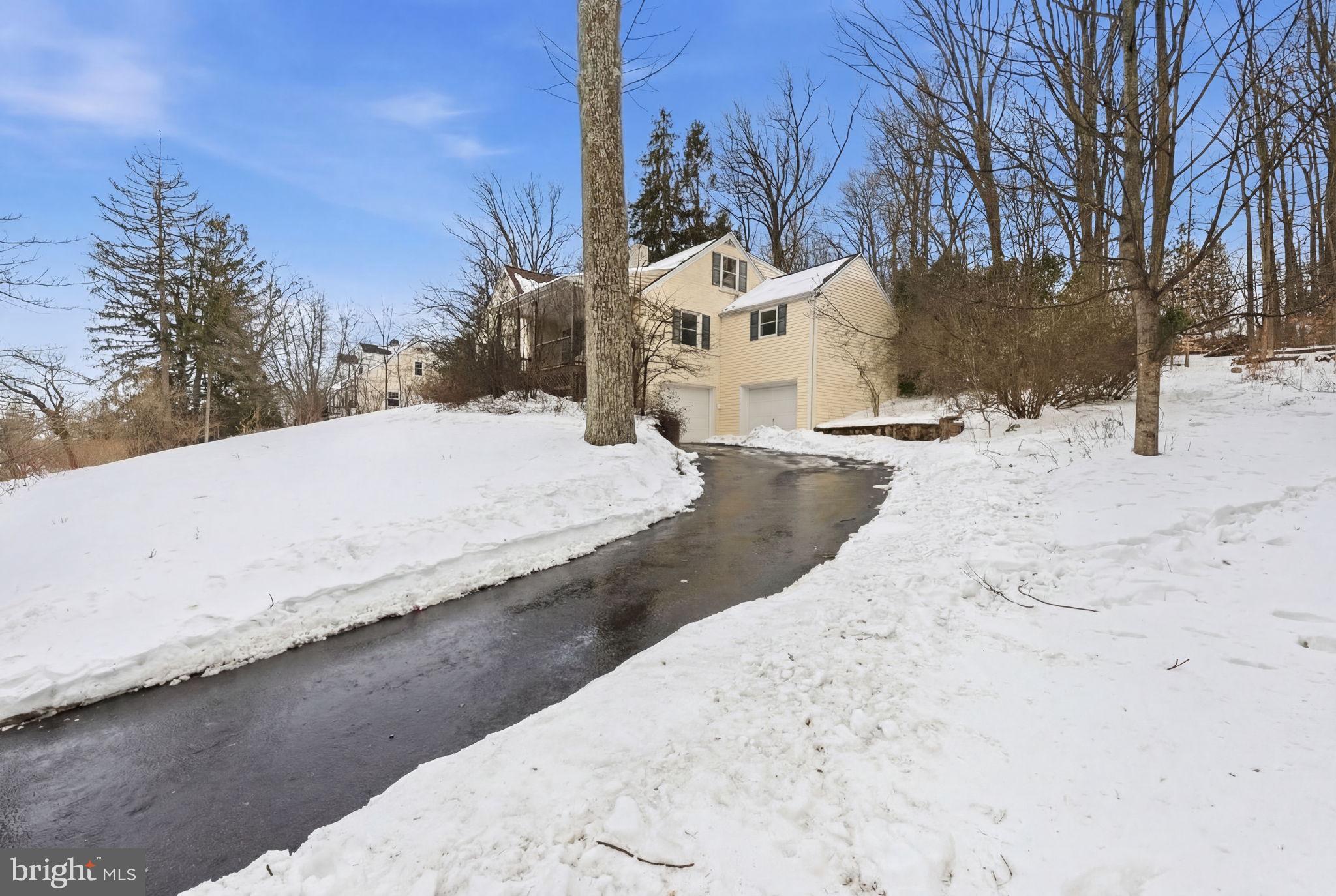 108 Viola Road Phoenixville, PA 19460 - Photo 2 of 48 Gallery Image 2
