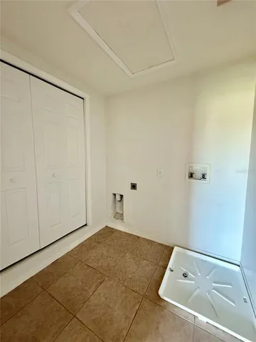 a view of a room with an empty space