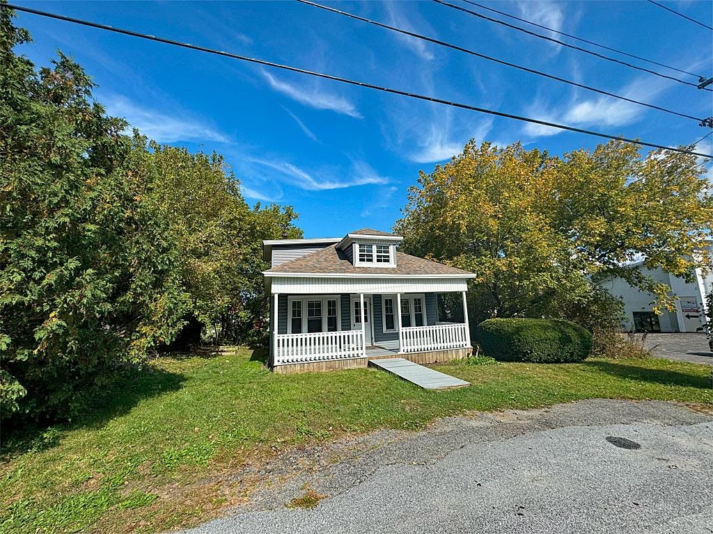 10 Dana Avenue Rutland, VT 05701 - Photo 3 of 20 Gallery Image 3