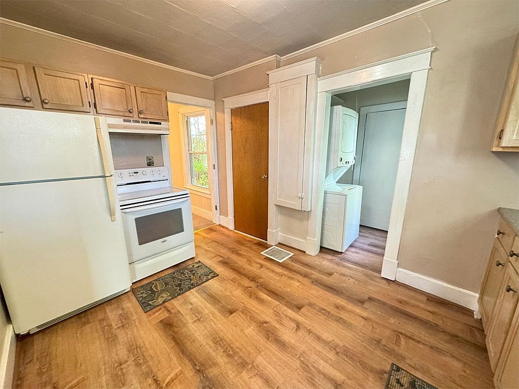 10 Dana Avenue Rutland, VT 05701 - Photo 9 of 20 Gallery Image 9