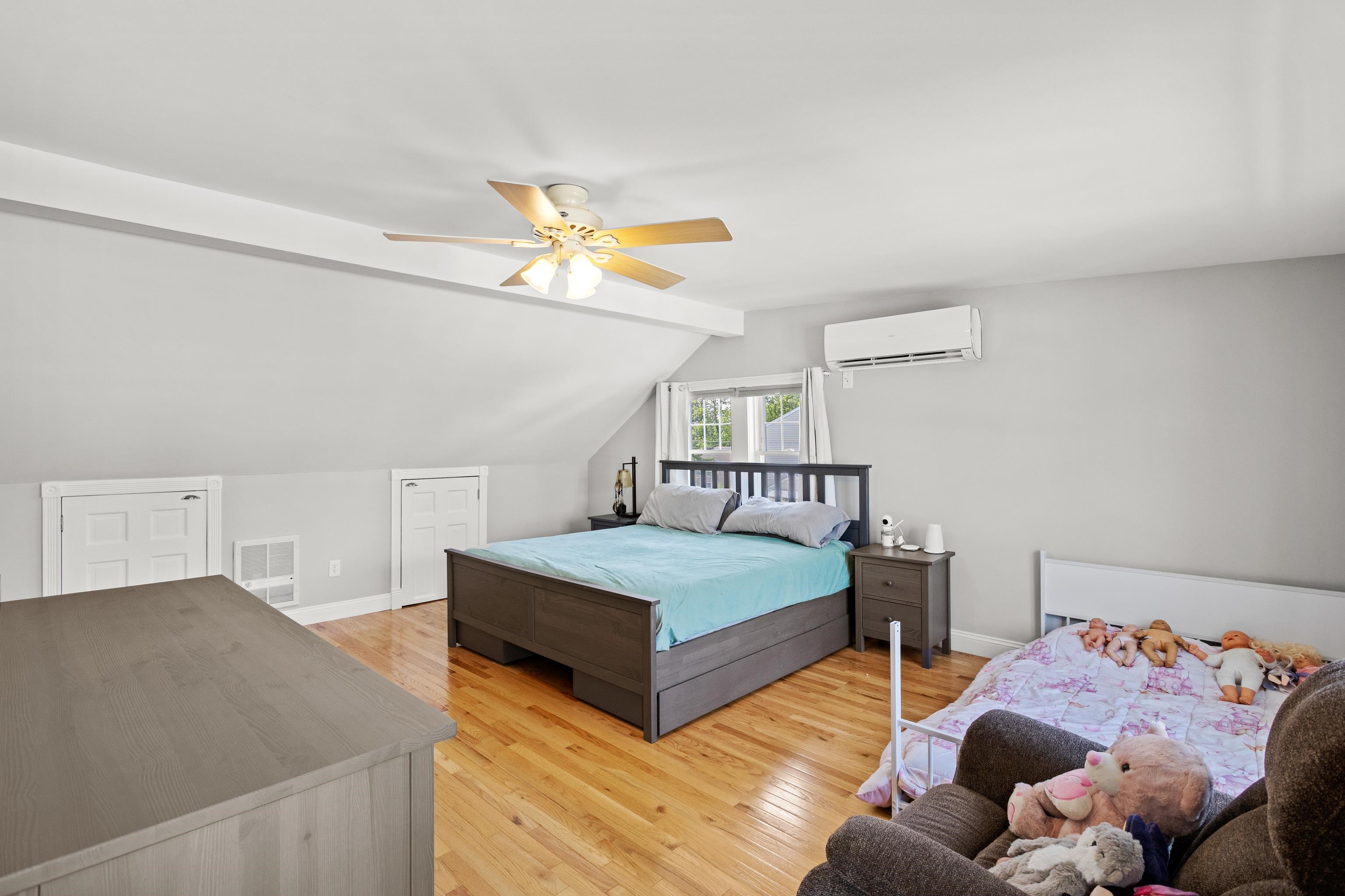 53 Randall Street Manchester, NH 03103 - Photo 17 of 51 Gallery Image 17