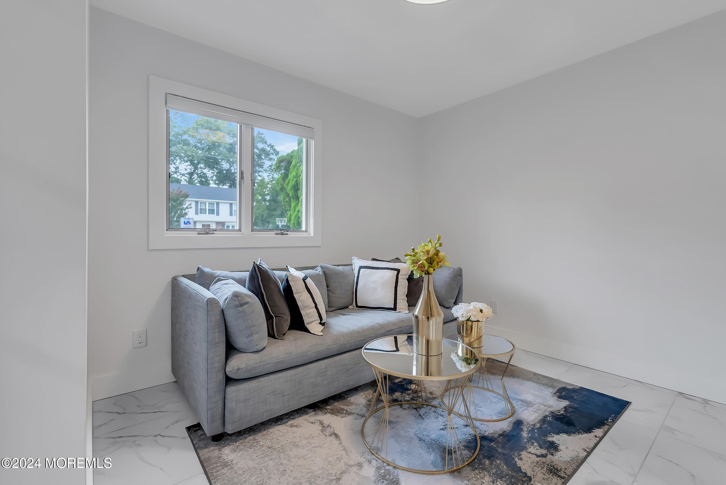29 Peach Tree Road Oakhurst, NJ 07755 - Photo 12 of 42 018