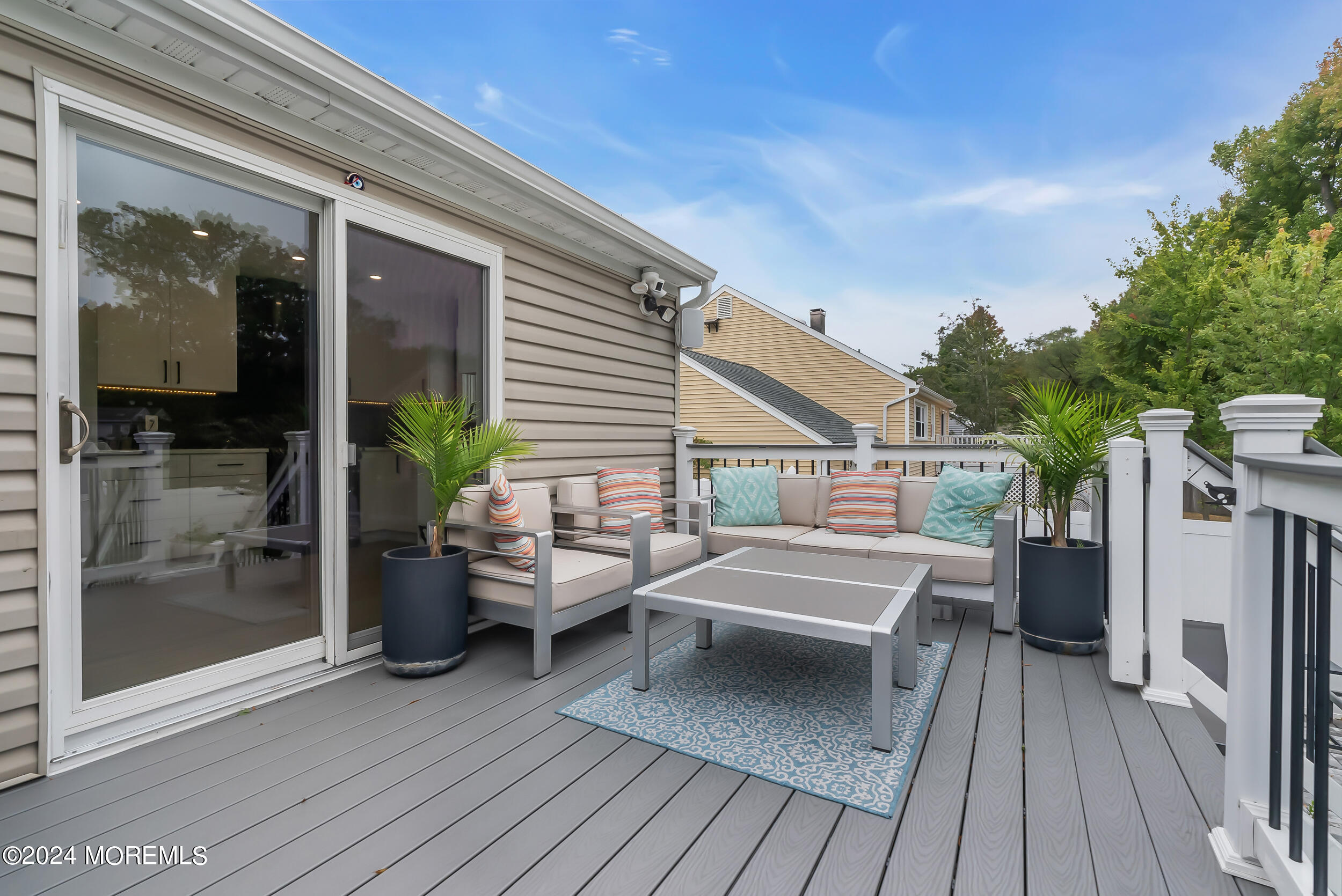 29 Peach Tree Road Oakhurst, NJ 07755 - Photo 34 of 42 042