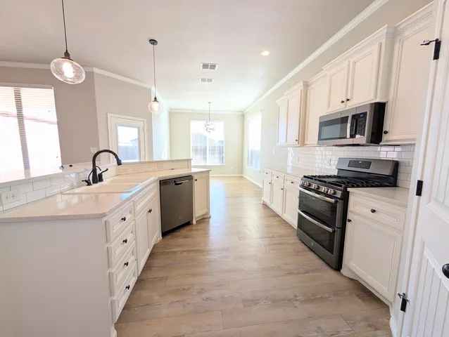 $2,175 | 9609 Hyden Avenue, Lubbock, TX 79424