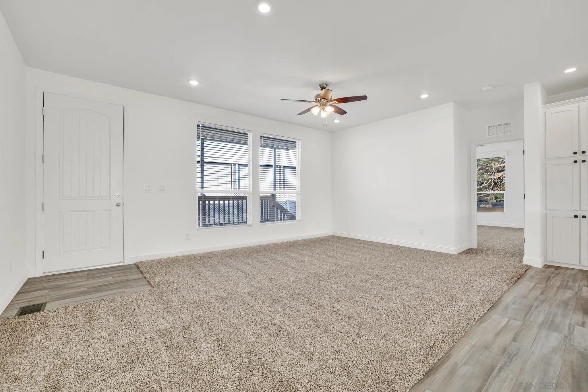 2515 Sweetwater Road, Unit 76 Spring Valley, CA 91977 - Photo 14 of 31 a view of an empty room with a window