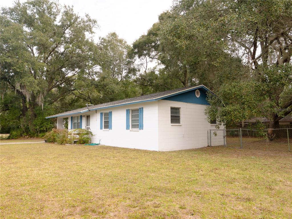 135 Southwest 266th Street Newberry, FL 32669 - Photo 18 of 22