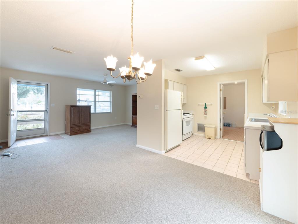 135 Southwest 266th Street Newberry, FL 32669 - Photo 5 of 22