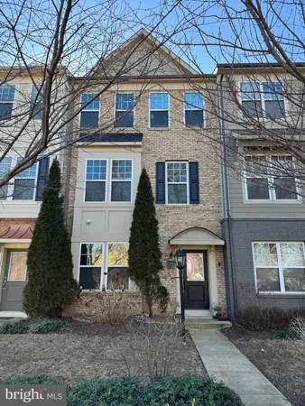 $655,000 | 43985 Eastgate View Drive, Chantilly, VA 20152