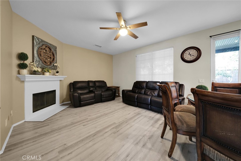 28440 Ware Street Murrieta, CA 92563 - Photo 15 of 72 Family room view facing North West
