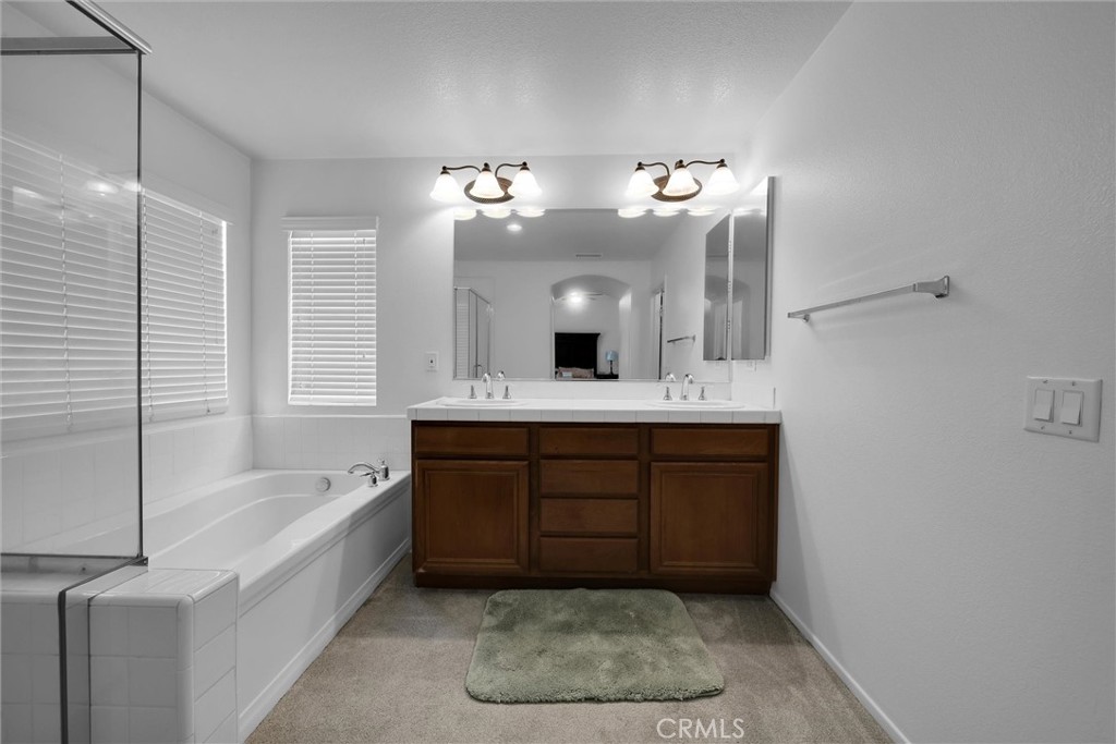 28440 Ware Street Murrieta, CA 92563 - Photo 52 of 72 Master bathroom