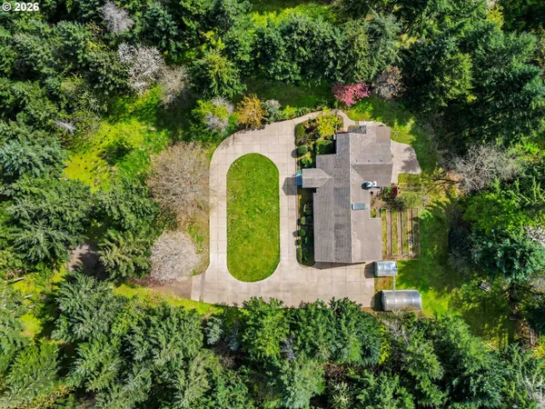 $900,000 | 25100 Aurora Lane, Philomath, OR 97370