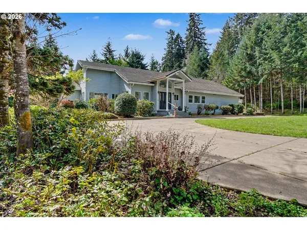 $900,000 | 25100 Aurora Lane, Philomath, OR 97370