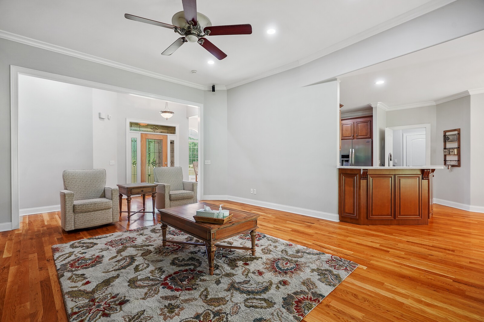 4221 Mt Zion Road Springfield, TN 37172 - Photo 17 of 36 a living room with furniture and a wooden floor