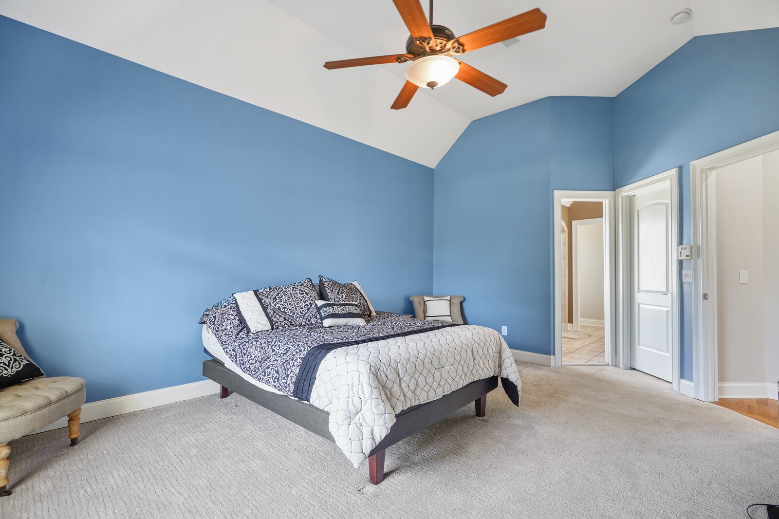 4221 Mt Zion Road Springfield, TN 37172 - Photo 27 of 36 a living room with a bed furniture and a ceiling fan