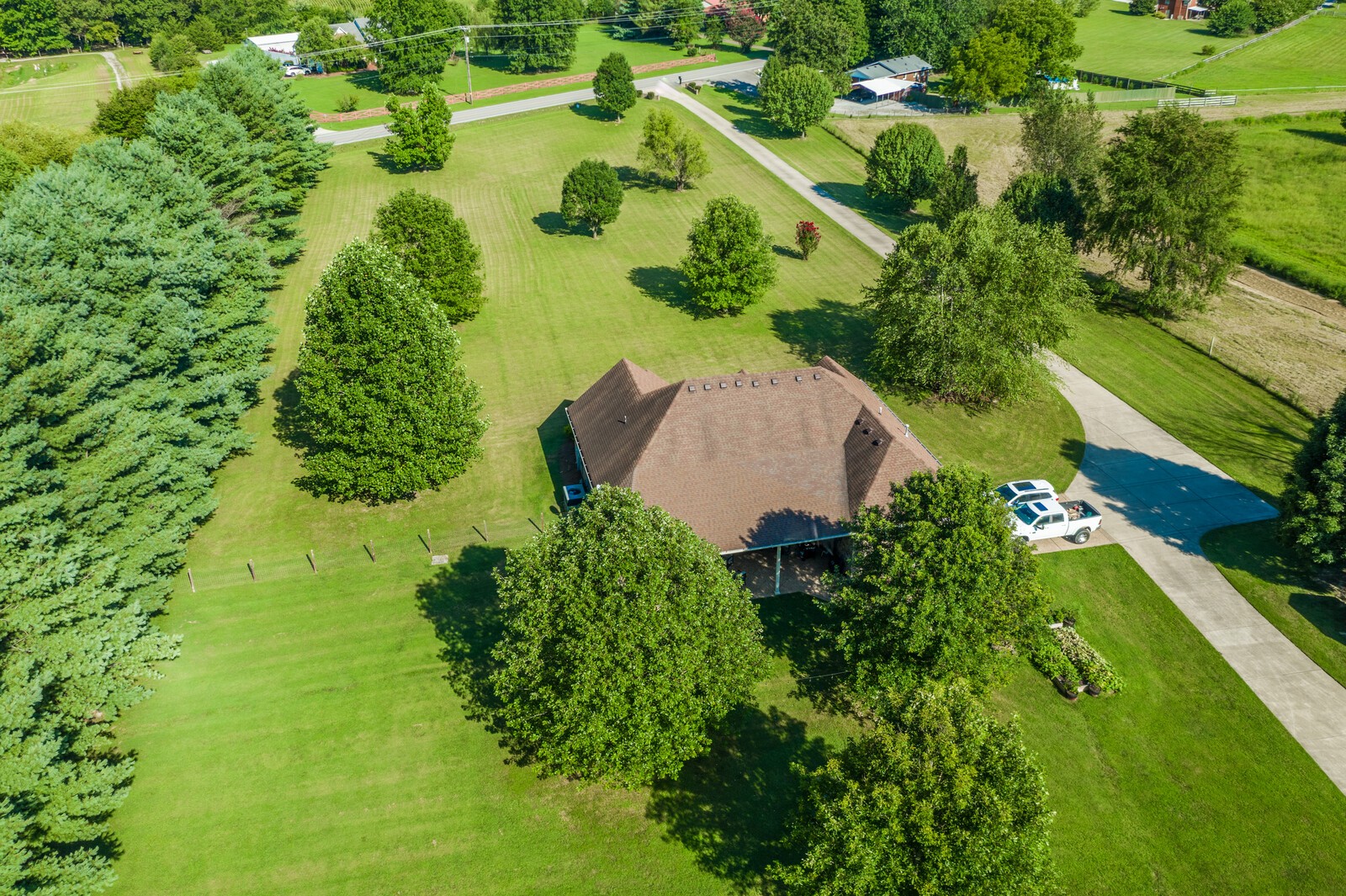 4221 Mt Zion Road Springfield, TN 37172 - Photo 4 of 36 an aerial view of residential houses with outdoor space and trees all around