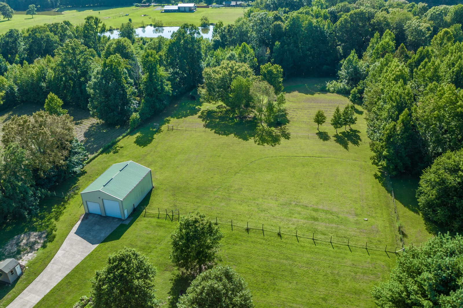 4221 Mt Zion Road Springfield, TN 37172 - Photo 5 of 36 an aerial view of a residential houses with outdoor space and trees