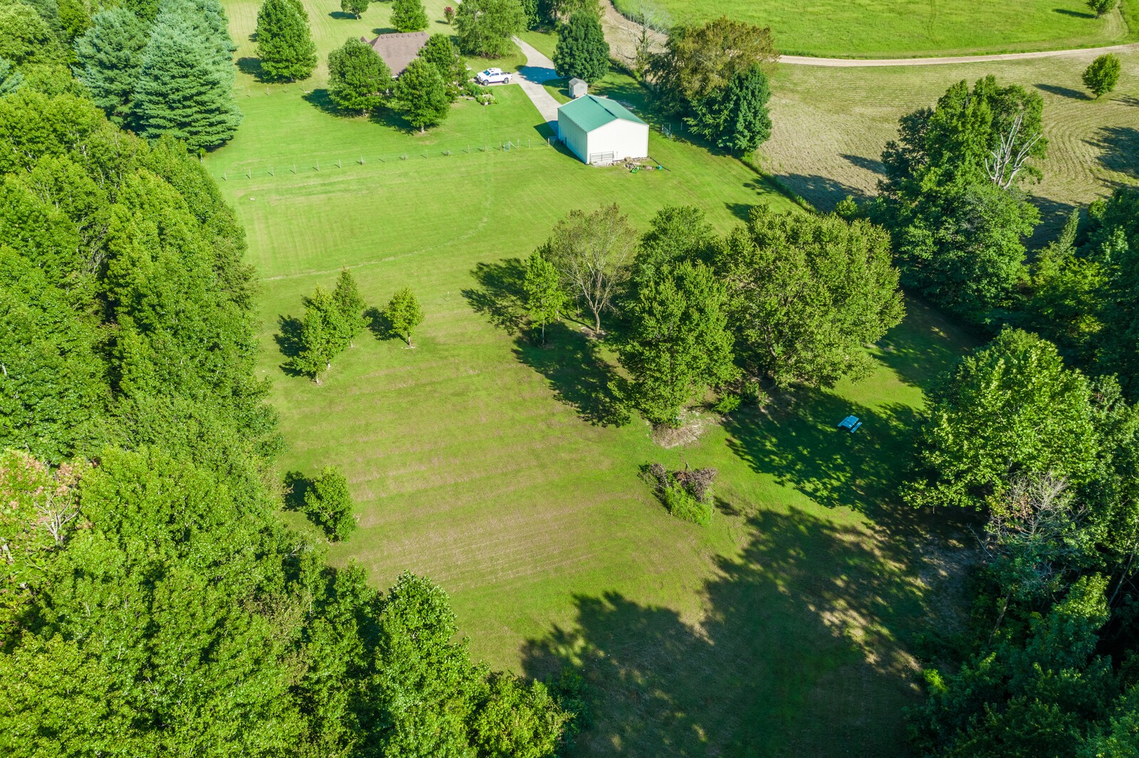 4221 Mt Zion Road Springfield, TN 37172 - Photo 6 of 36 a view of a lake with a yard
