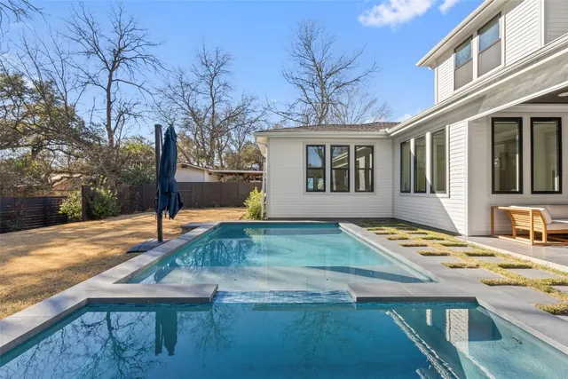 $1,575,000 | 1101 Emerald Forest Cove, Austin, TX 78745