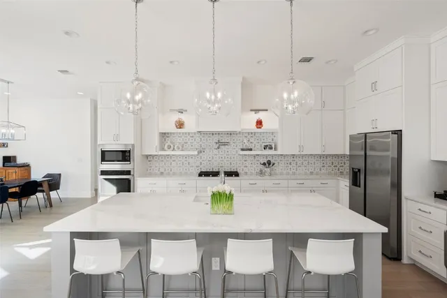 $1,575,000 | 1101 Emerald Forest Cove, Austin, TX 78745