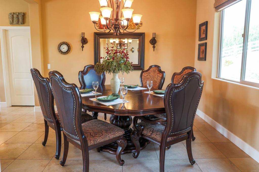 849 Singing Ridge Road El Cajon, CA 92019 - Photo 11 of 73